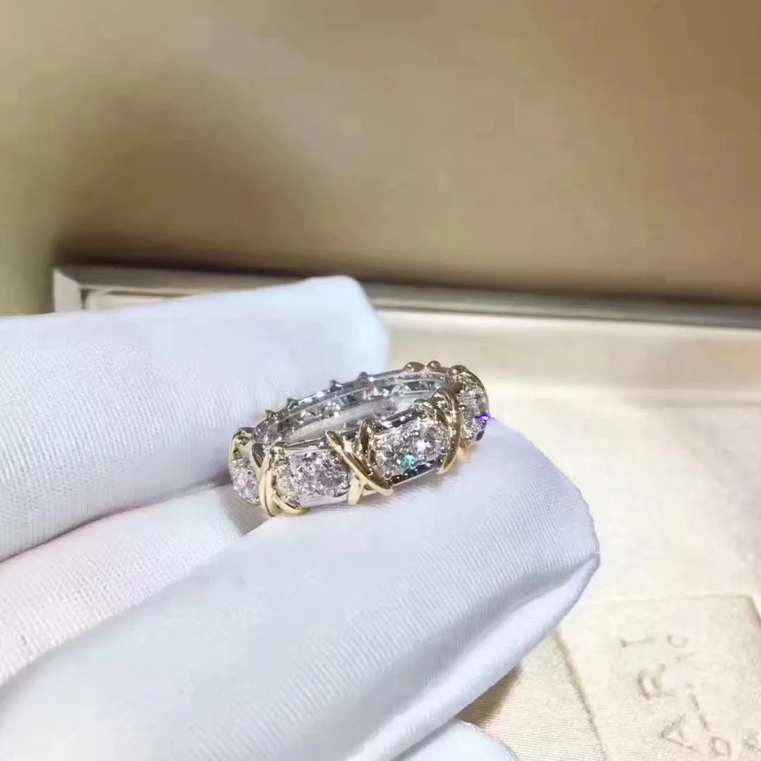 Schlumberger ring Crossed XO diamond ring