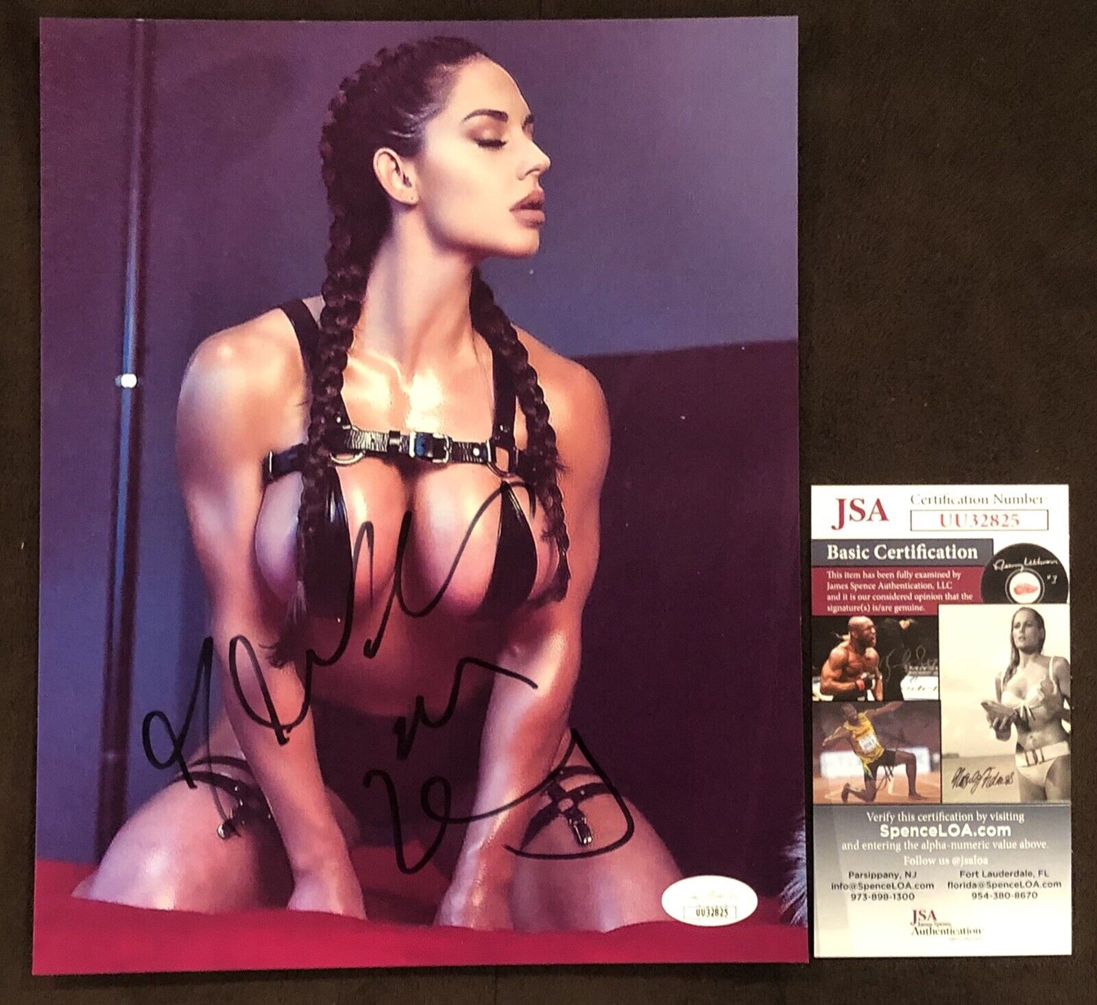 Celeste Bonin Kaitlyn SIGNED 8X10 Photo Poster painting Autograph Sexy Fitness Model ??WWE Diva