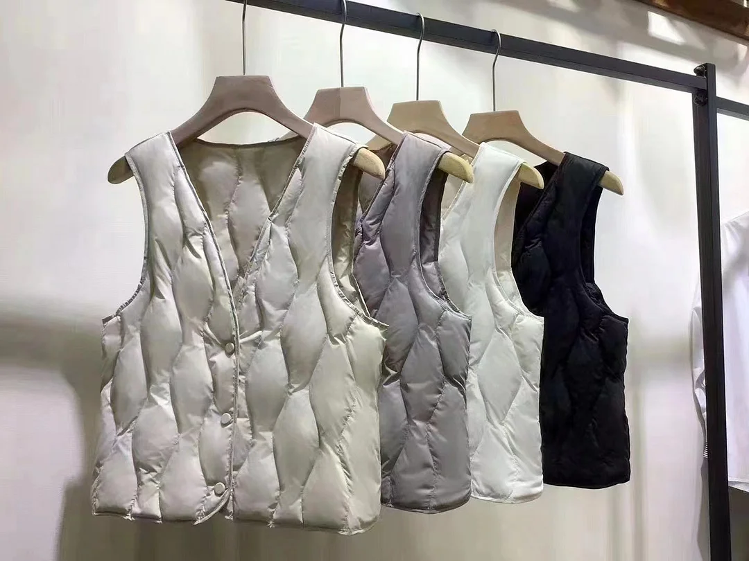 Toloer Down Vest Female Short Winter Light And Close-Fitting Warm V-Neck Vest Horse Jacket Inside The Vest-Outfit Ideas