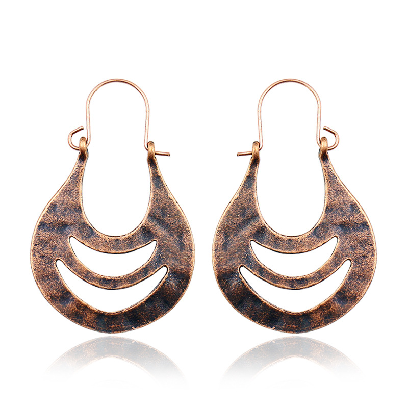 Women's Bohemian Court Hollow U-shaped Earrings