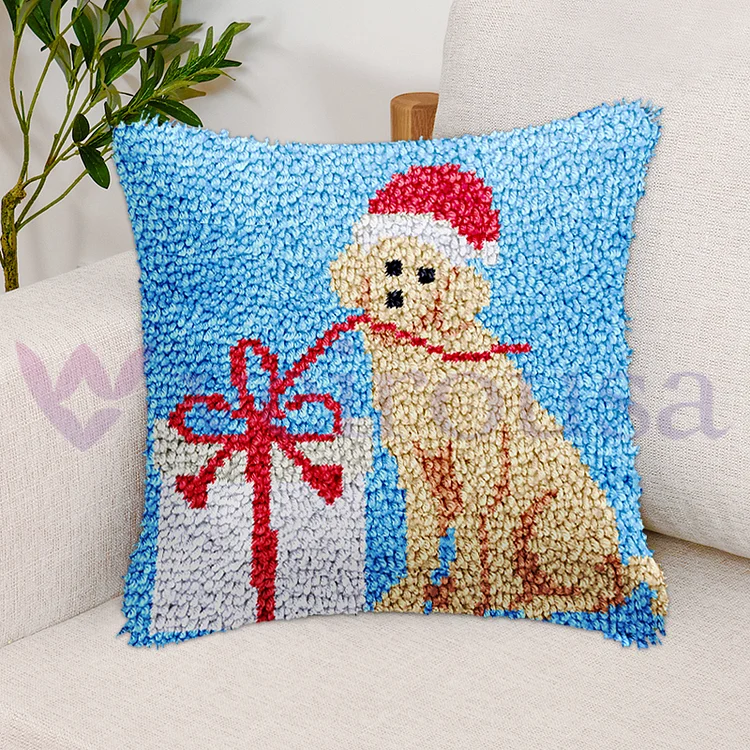 Christmas Dog with Present Pillowcase Latch Hook Kits for Beginner veirousa