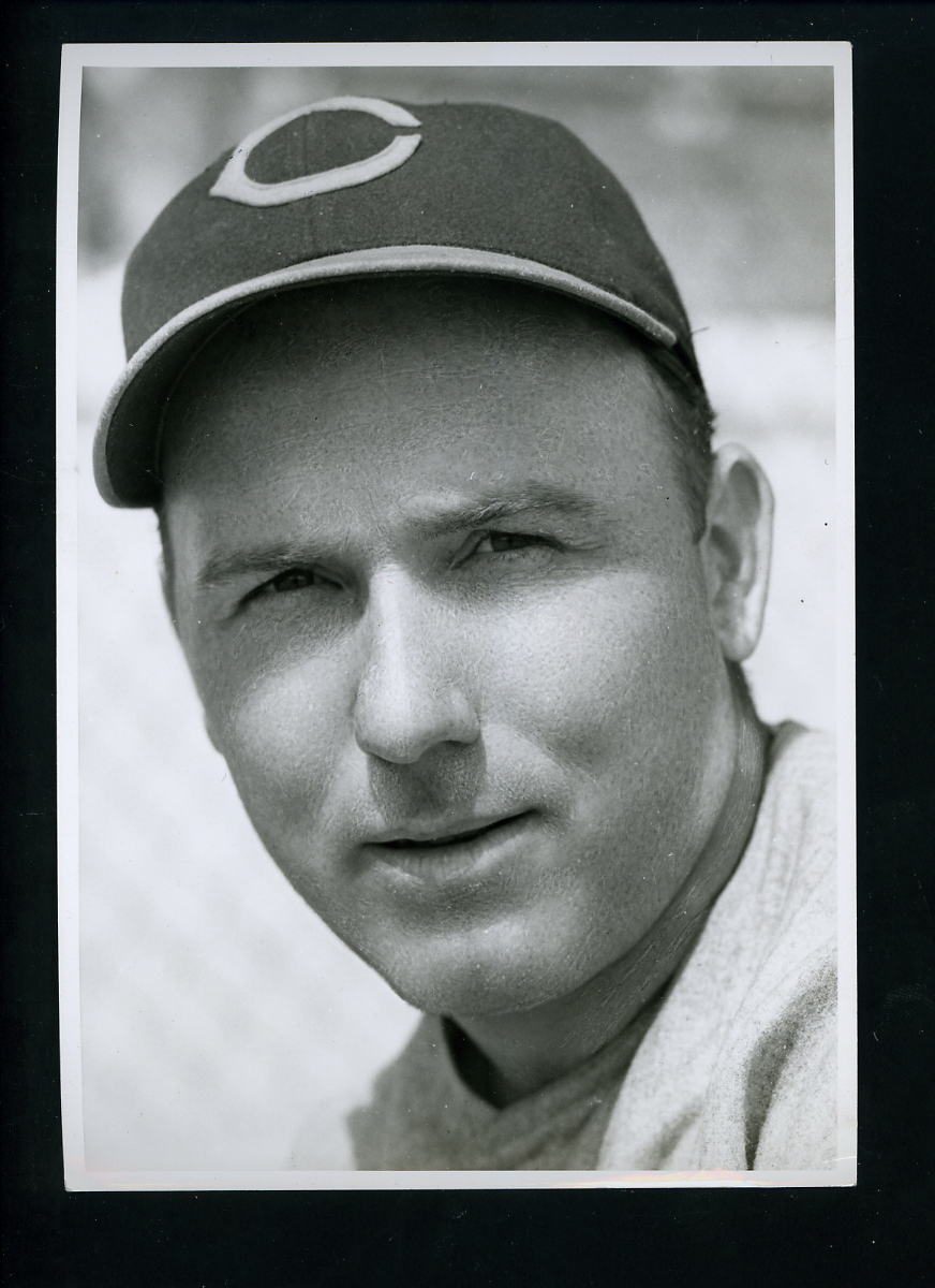 Jimmy Ripple The Sporting News & Cincinnati Reds Baseball Club 1942 Press Photo Poster painting