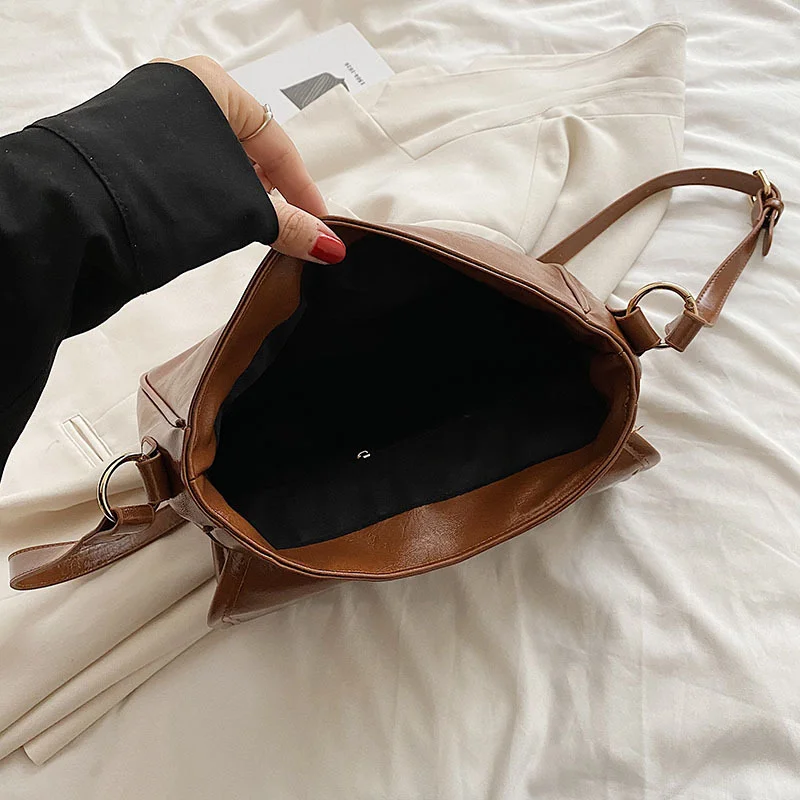 2024 New Niche Fashion Retro Large-capacity Briefcase