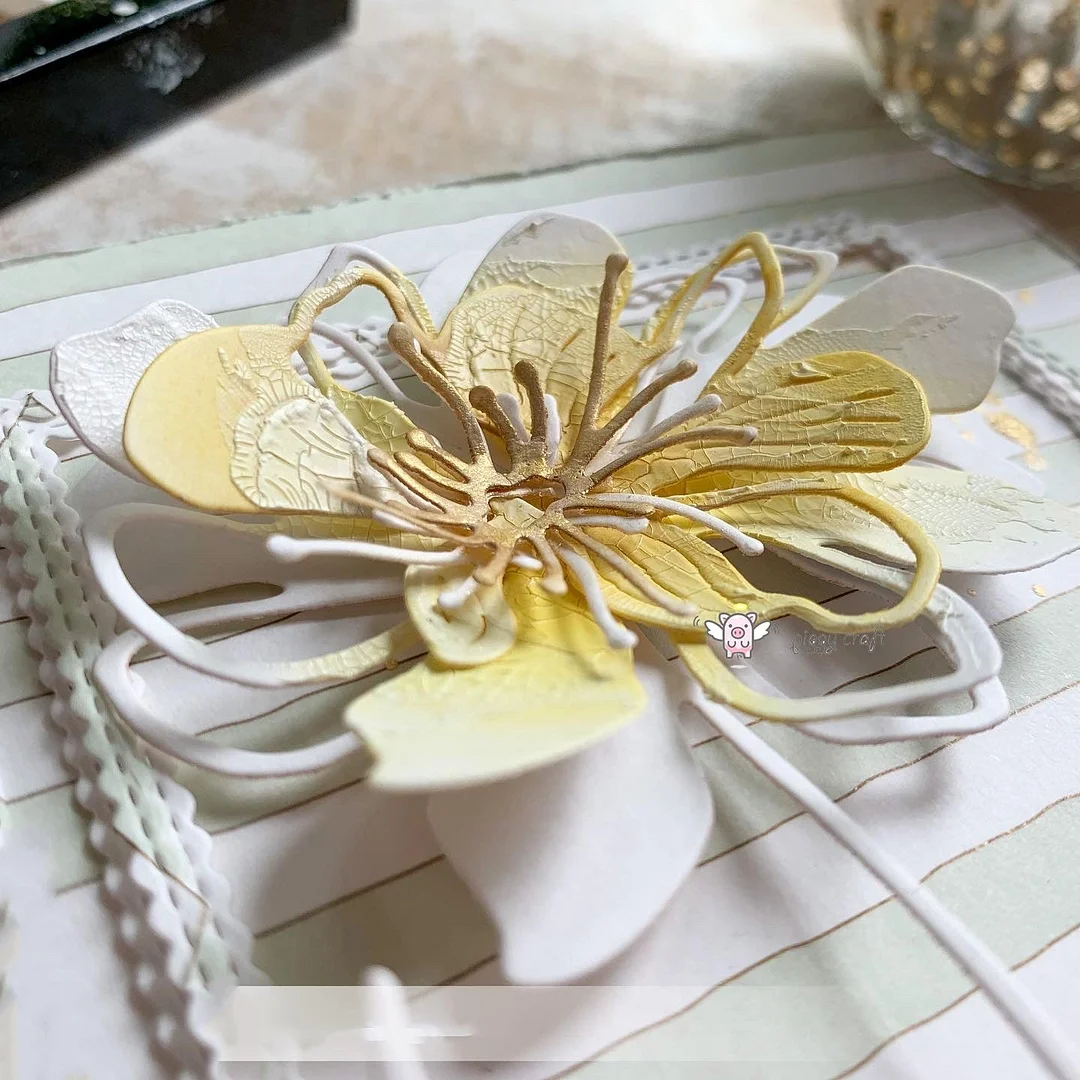 Piggy Craft metal cutting dies cut die mold 2021 New Flower decoration Scrapbook paper craft knife mould blade punch stencils 515