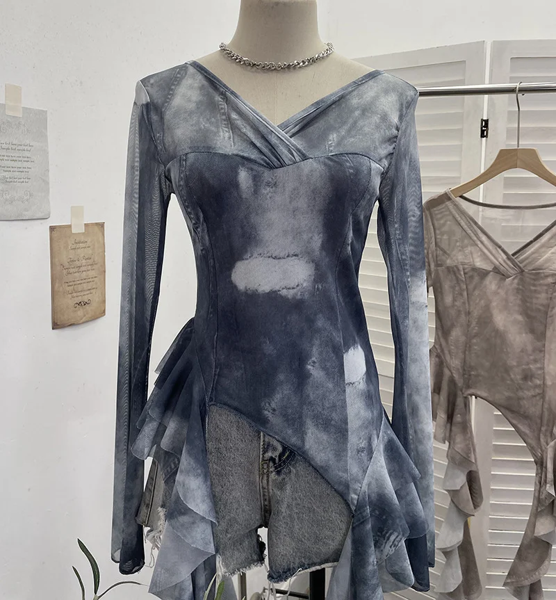 Nigikala Nigikala Shooting Ribbon Mesh Yarn Leaf Side Retro Print V Collar Horn Sleeve Top Spring And Summer Short Repair T-Shirt 8013