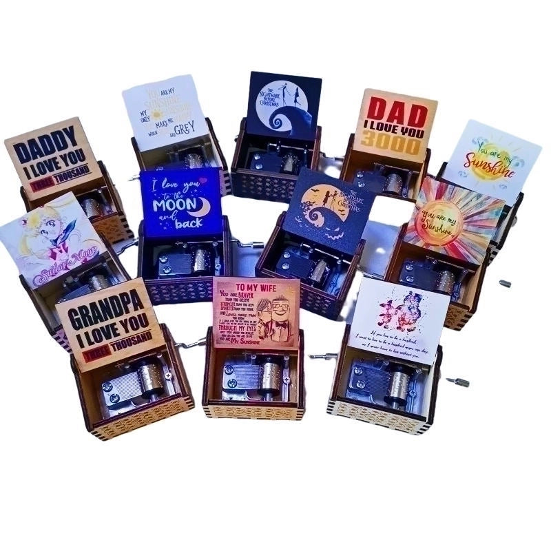 Exquisite Wooden Painted Hand-cranked Creative Decorative Ornaments Music Box