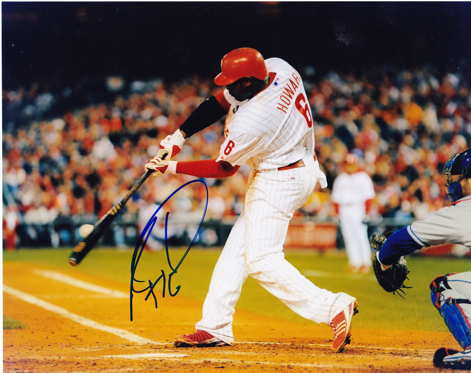 RYAN HOWARD PHILADELPHIA PHILLIES ACTION SIGNED 8x10