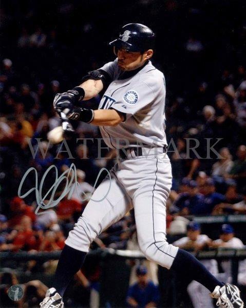 REPRINT - ICHIRO SUZUKI Seattle Mariners Signed Preprint 8 x 10 Photo Poster painting RP