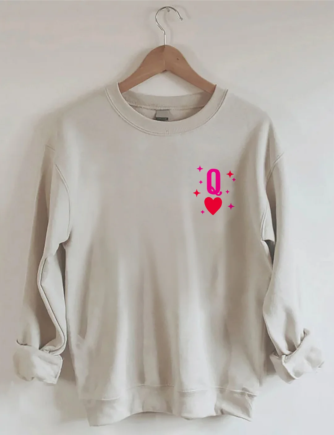  Queen Of Hearts Valentine's Day Sweatshirt 