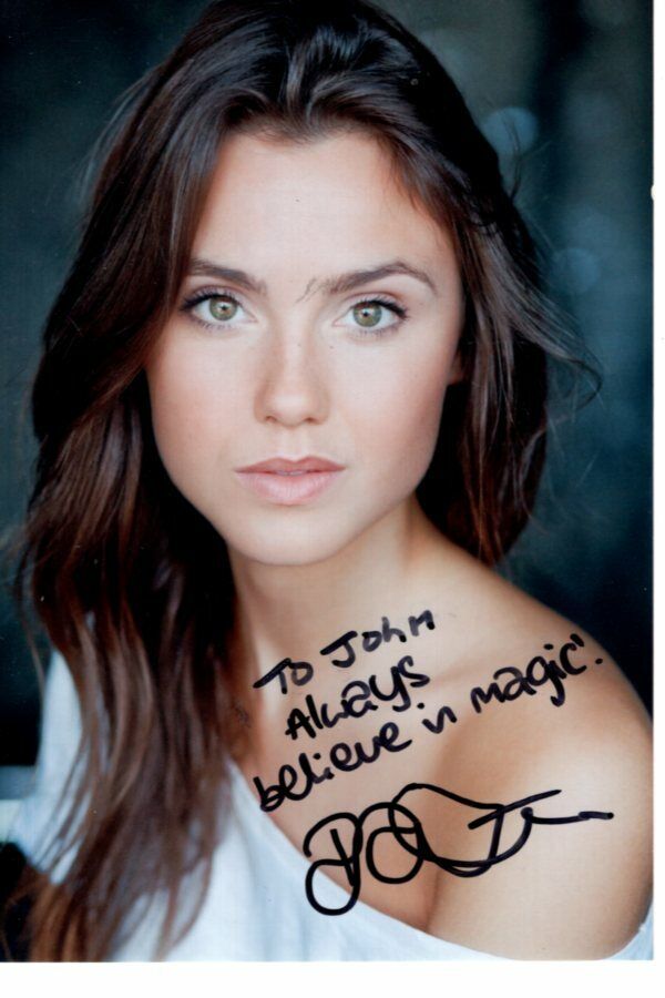 POPPY DRAYTON Signed Autographed Photo Poster paintinggraph - To John GREAT CONTENT