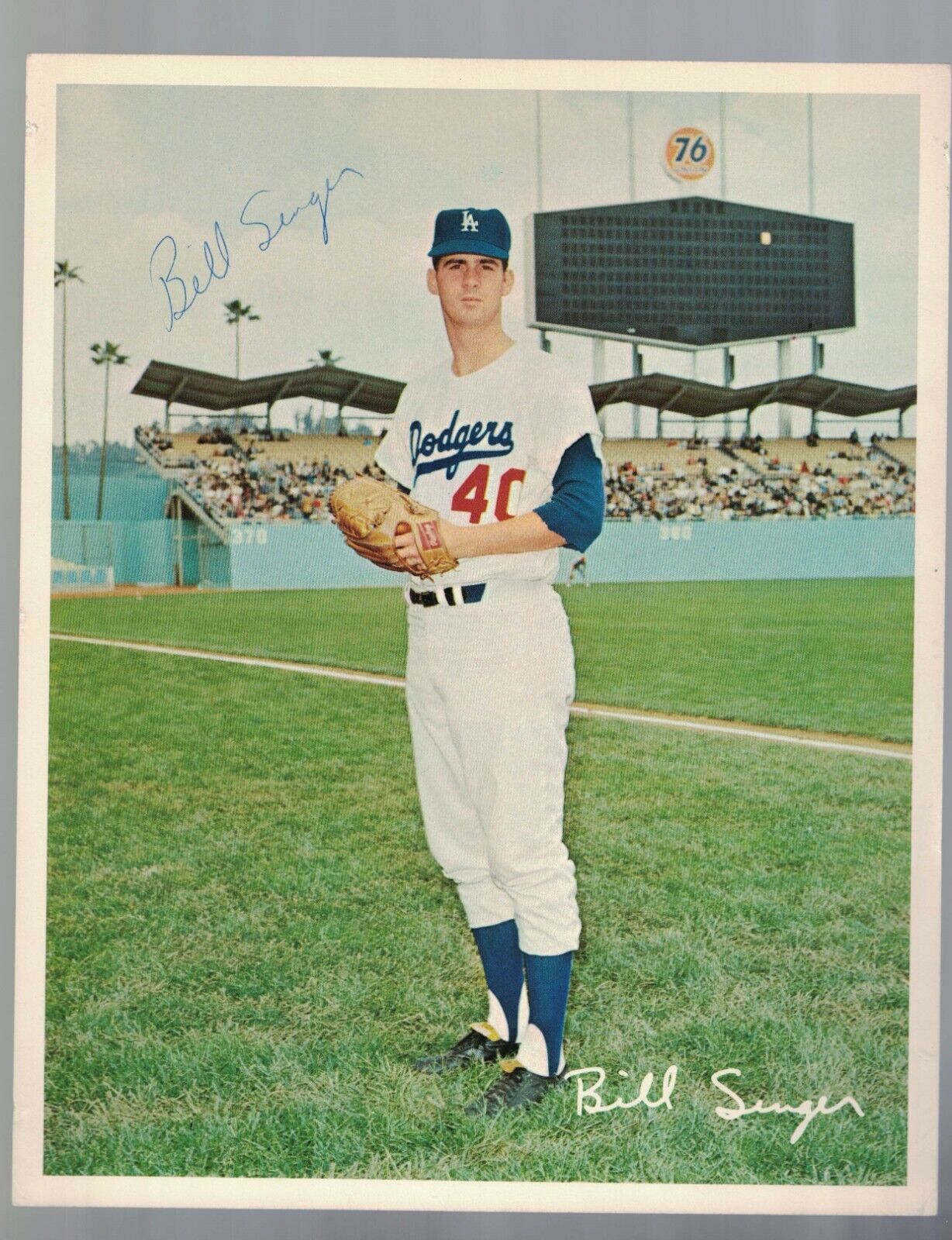 Bill Singer Los Angeles Dodgers Signed '60's 8x10 Team Issue Photo Poster painting W/Our COA RH