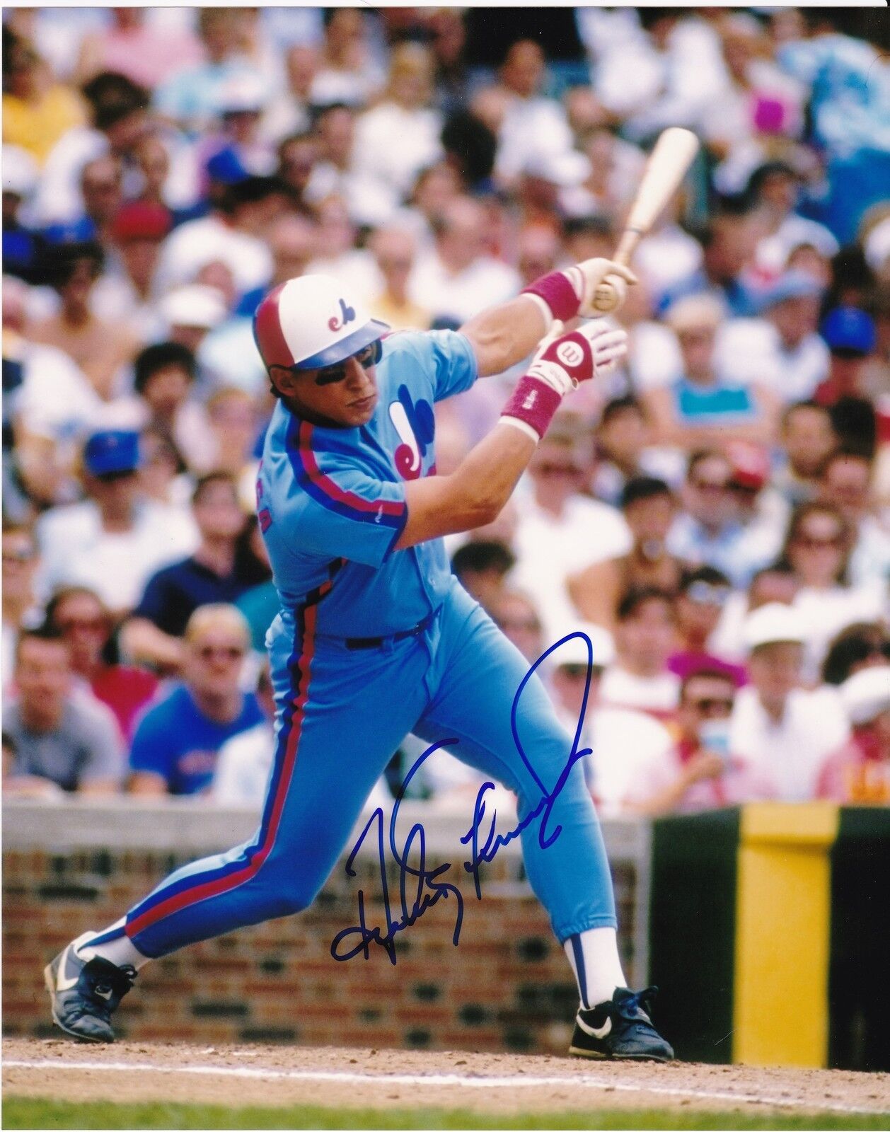 ANDRES GALARRAGA MONTREAL EXPOS ACTION SIGNED 8x10