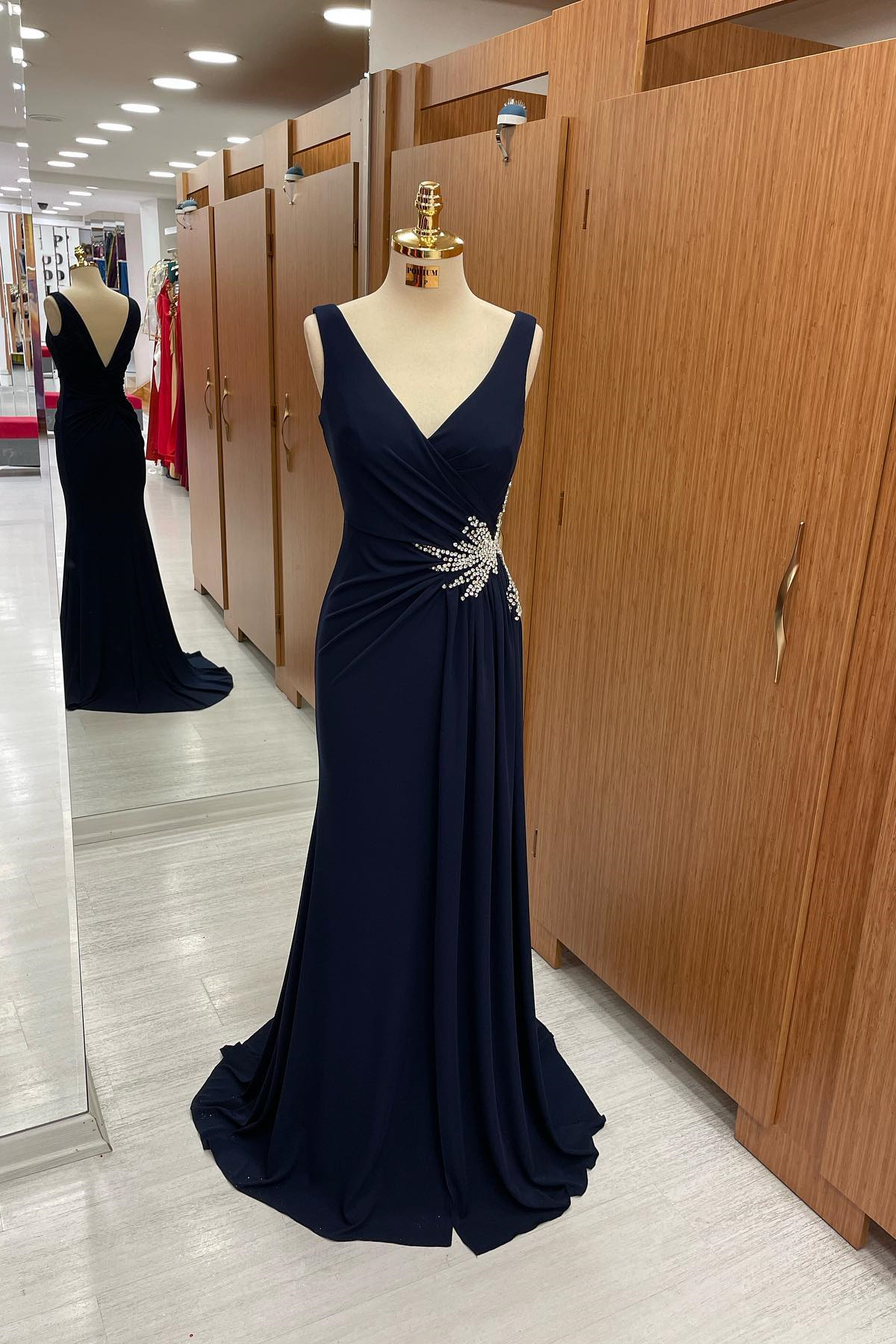 Lvs&Broner Amazing Dark Navy Straps V Neck Pleated Prom Dress With Rhinestone