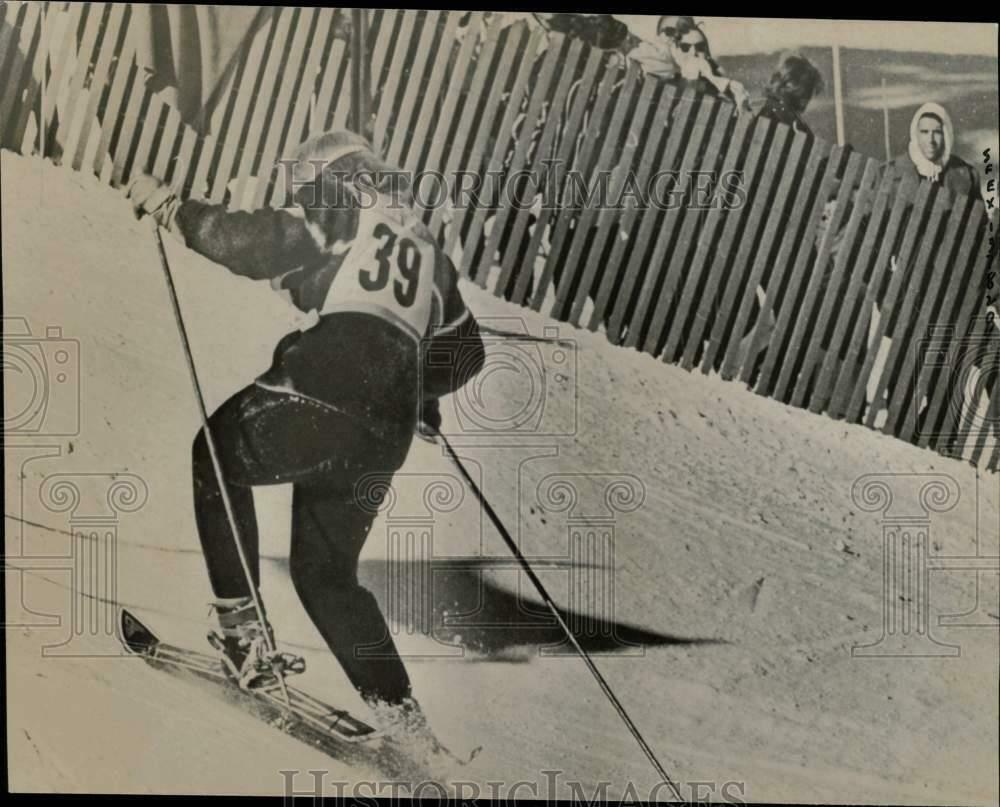 Press Photo Poster painting Skier in the Winter Olympics - kfa02557