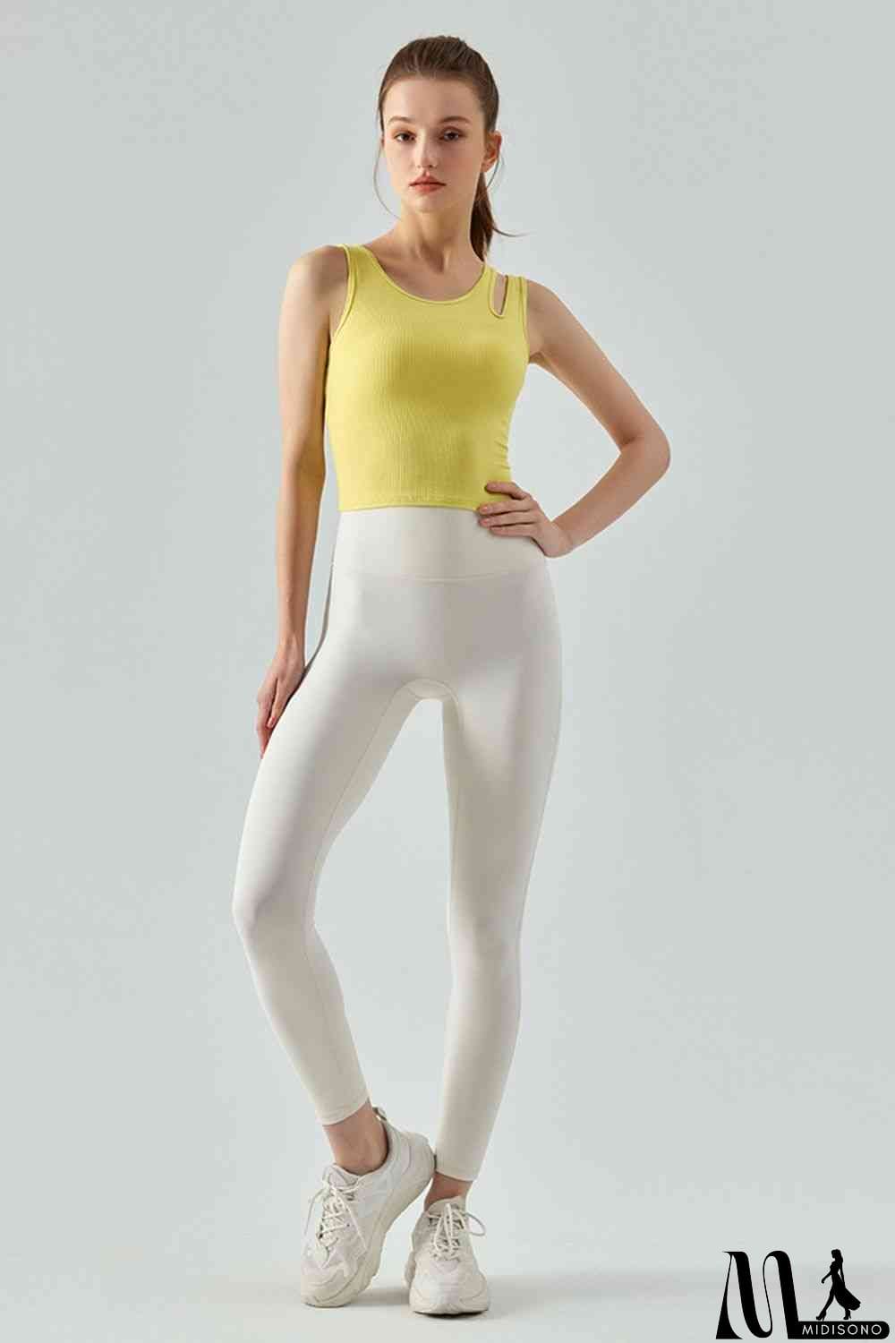 MidiSono - Ribbed Round Neck Sports Tank Top