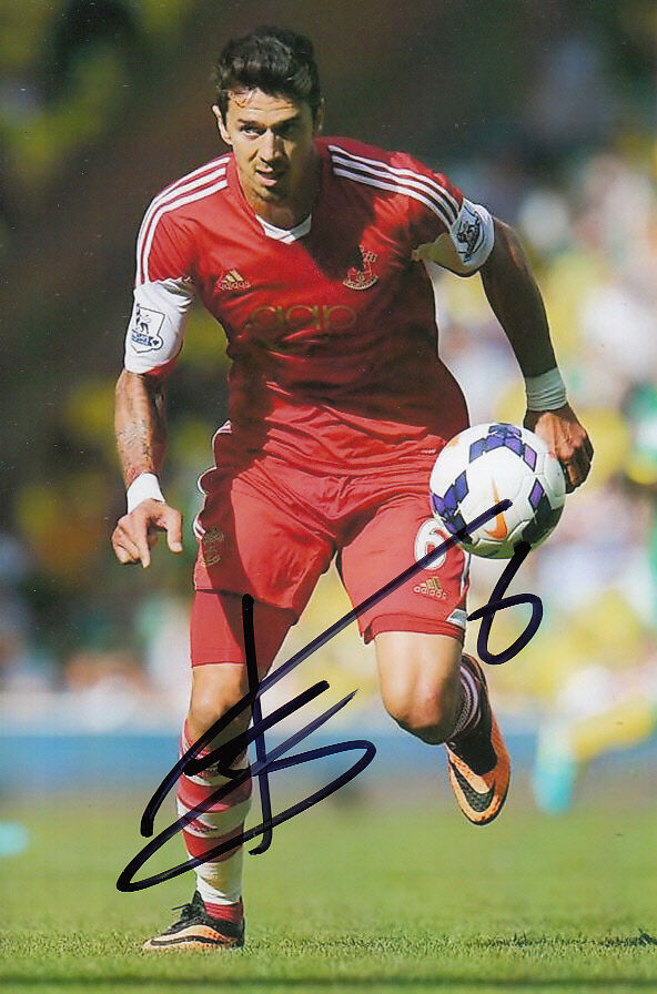 SOUTHAMPTON HAND SIGNED JOSE FONTE 6X4 Photo Poster painting 1.