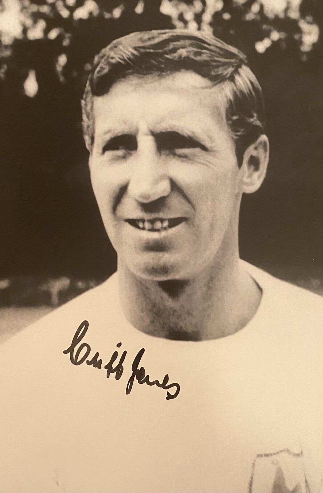 Cliff Jones Genuine Hand Signed Tottenham Hotspur 12x8 Photo Poster painting