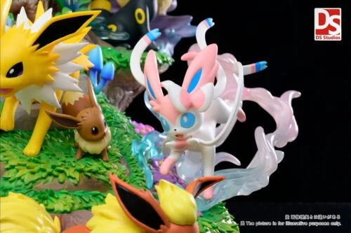 Eevee Family - Pokemon Resin Statue - DS Studios [In Stock]