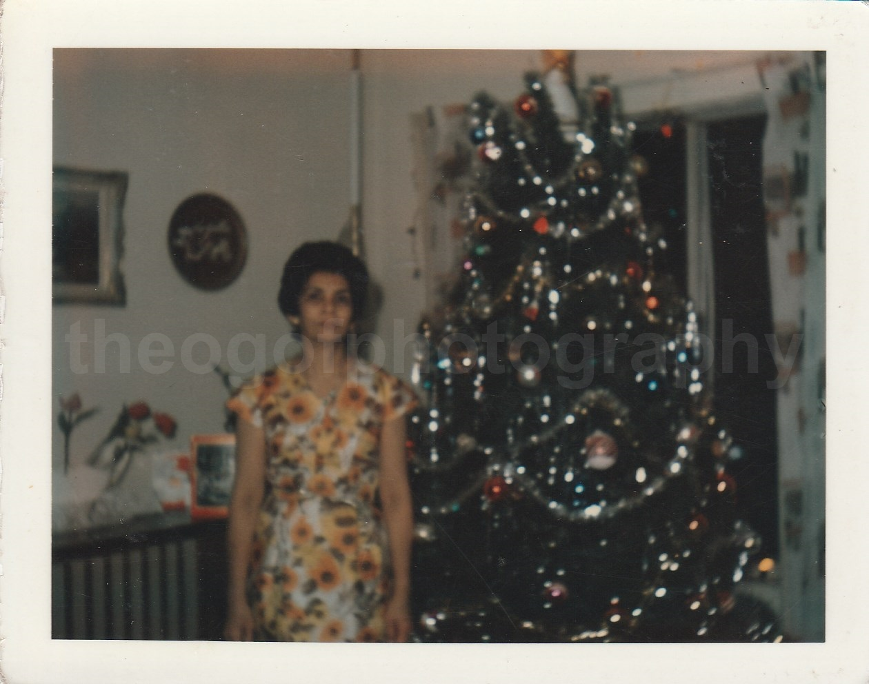 Christmas Lady FOUND Photo Poster painting ColorOriginal Portrait TREE 22 34