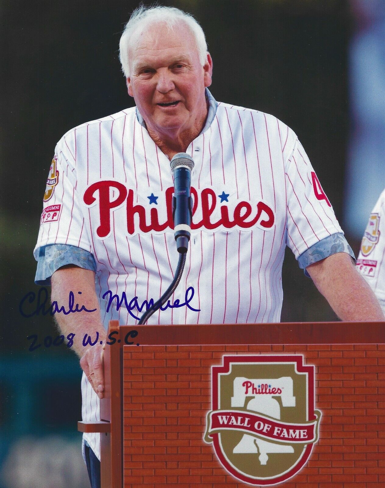 Autographed CHARLIE MANUEL 8x10 Philadelphia Phillies Photo Poster painting COA