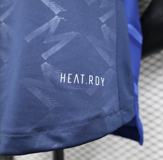 24/25 Manchester United Away Player Version Football T-Shirt Thai Quality