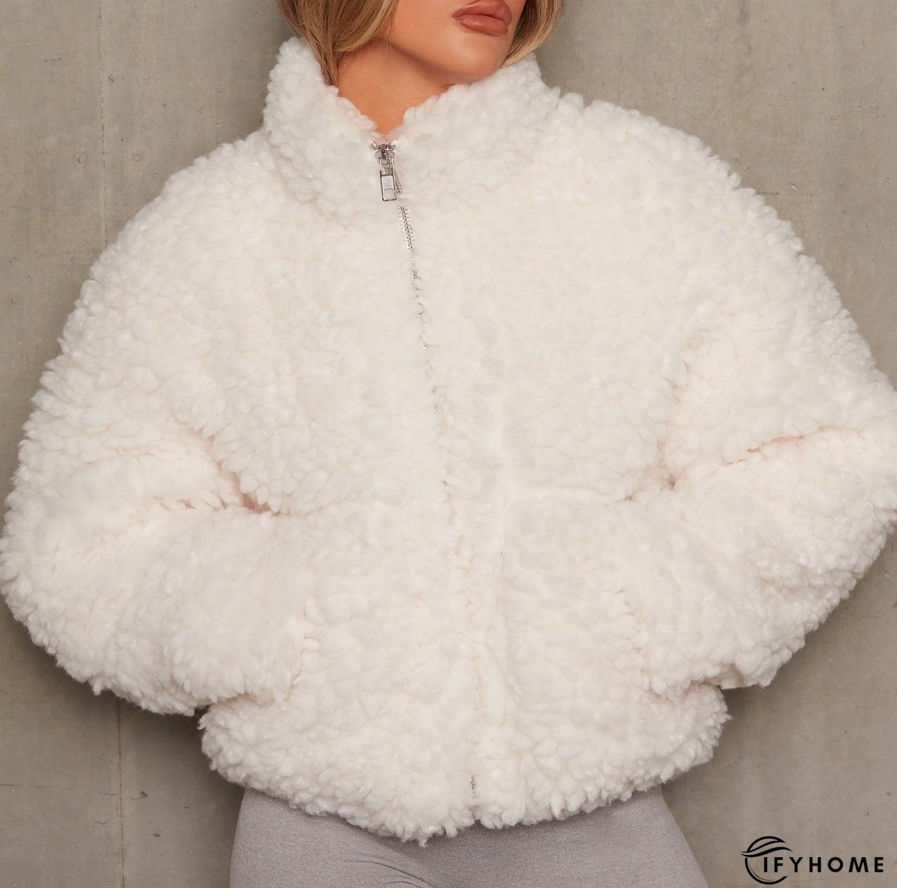 Women's Zip Turtleneck Cashmere Fashion Long Sleeve Lamb Wool Coats | IFYHOME