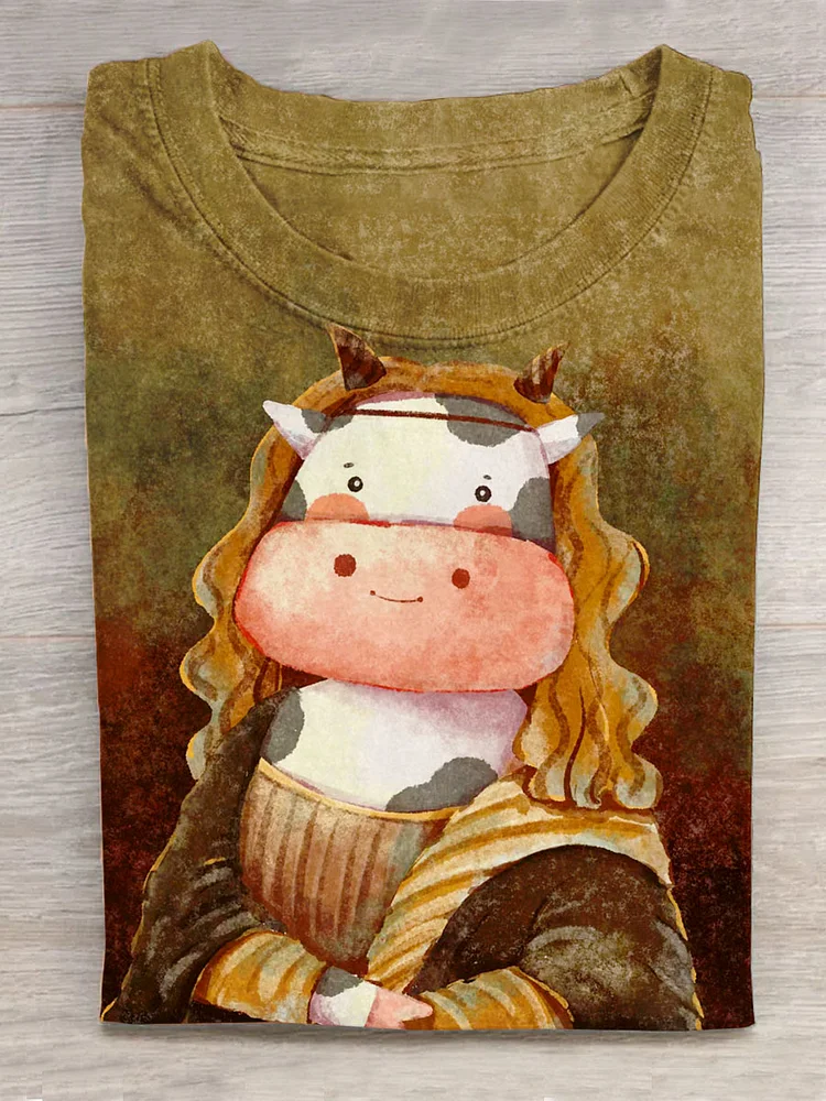 Retro World Famous Painting Series Mona Lisa Smile With Funny Cow Art Print Design T-shirt