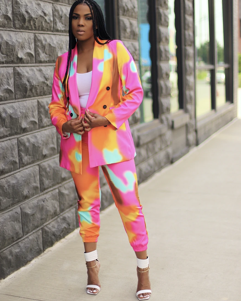 IN LIVING COLOR | SUIT