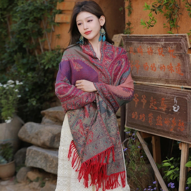 Yunnan Lijiang Tourism New Shawl Ethnic Style Scarf Women’s Retro Cape Thickened Cashmere Scarf
