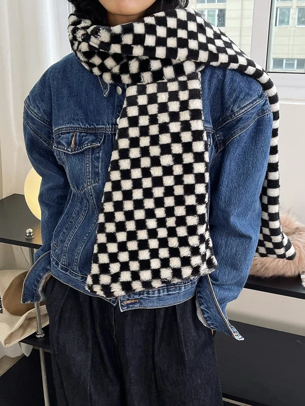Retro Versatile Checkerboard Scarf - yankia