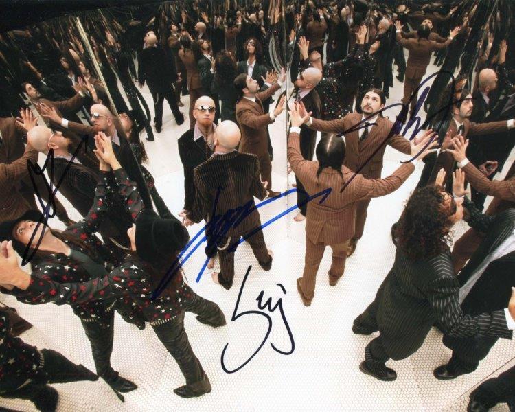 REPRINT - SYSTEM OF A DOWN Serge Band Autographed Signed 8 x 10 Photo Poster painting Poster RP