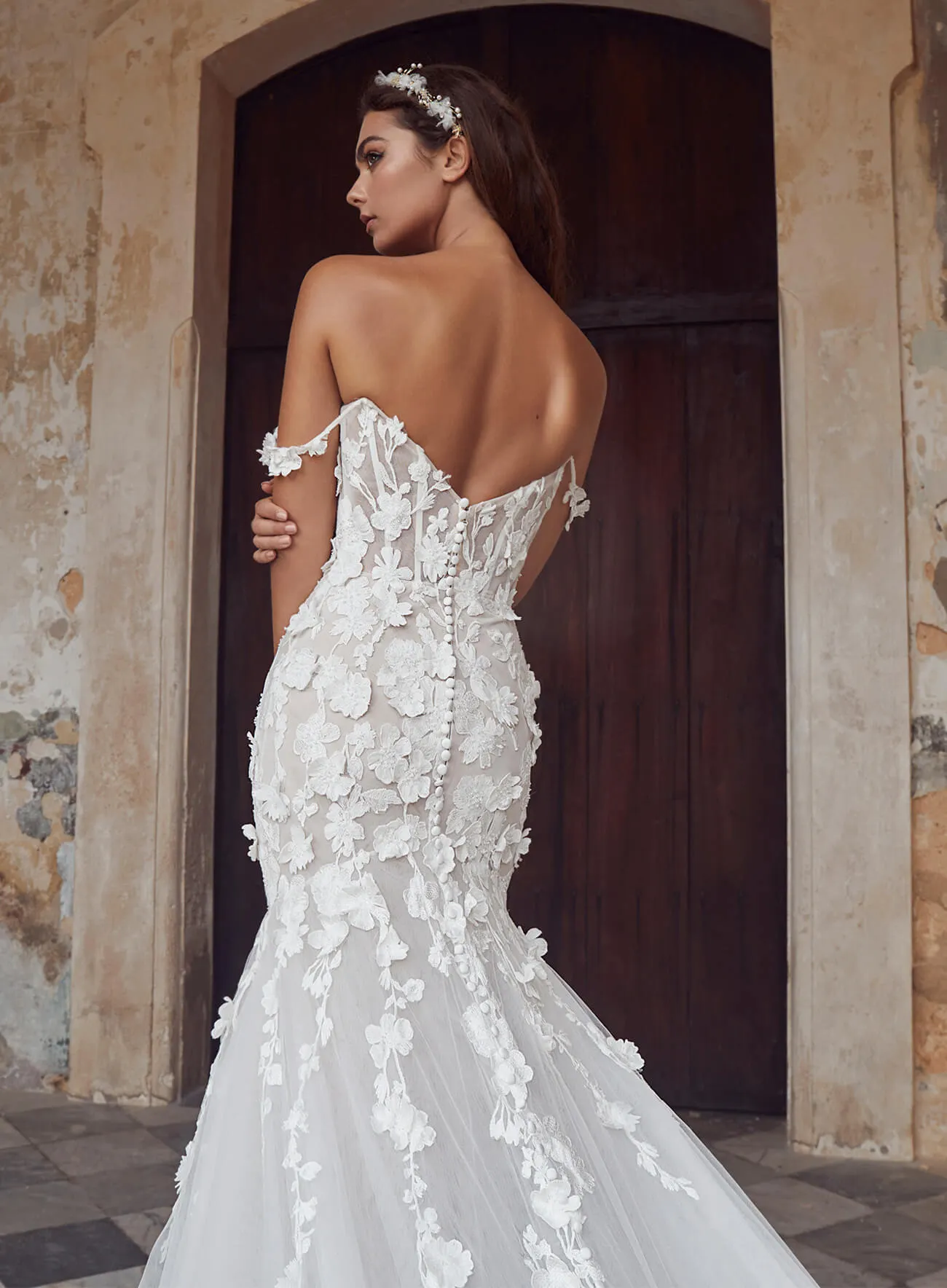 sweetheart off the shoulder mermaid wedding dress Detachable Off Shoulder Sleeve Sparkly Mermaid Wedding Dress