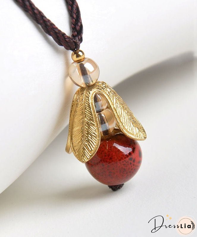 Vintage Green Hand Knitting Agate Golden Leaf Pendant Necklace