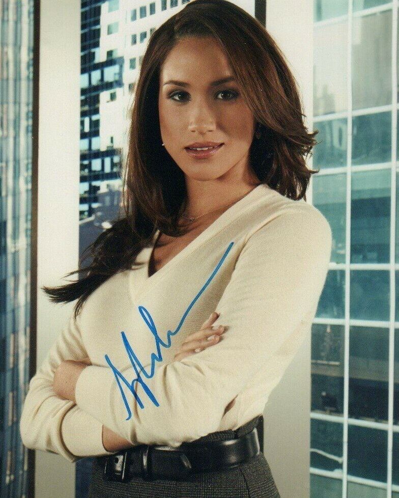 MEGHAN MARKLE Signed 'SUITS' Photo Poster paintinggraph - Duchess of Sussex - reprint