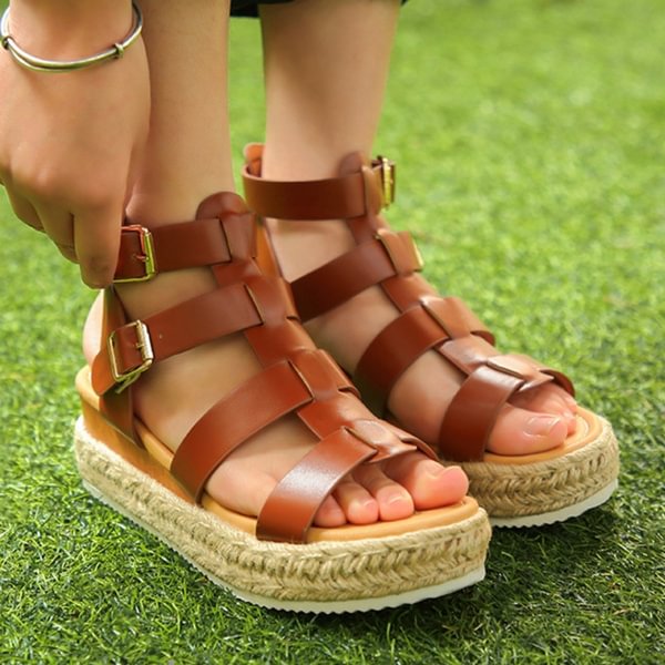 TeeYours Women's Fashion Summer Platform Heel Buckle Sandals - Shop Trendy Women's Fashion | TeeYours