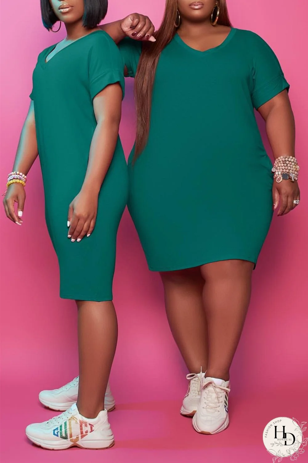 Red Fashion Casual Plus Size Solid Basic V Neck Short Sleeve Dress