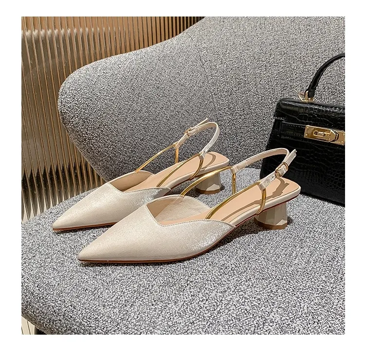 Breakj Breakj Summer New High Heel Head Sharp Fashion Sandals Women's Thick Heel In The Single Shoes