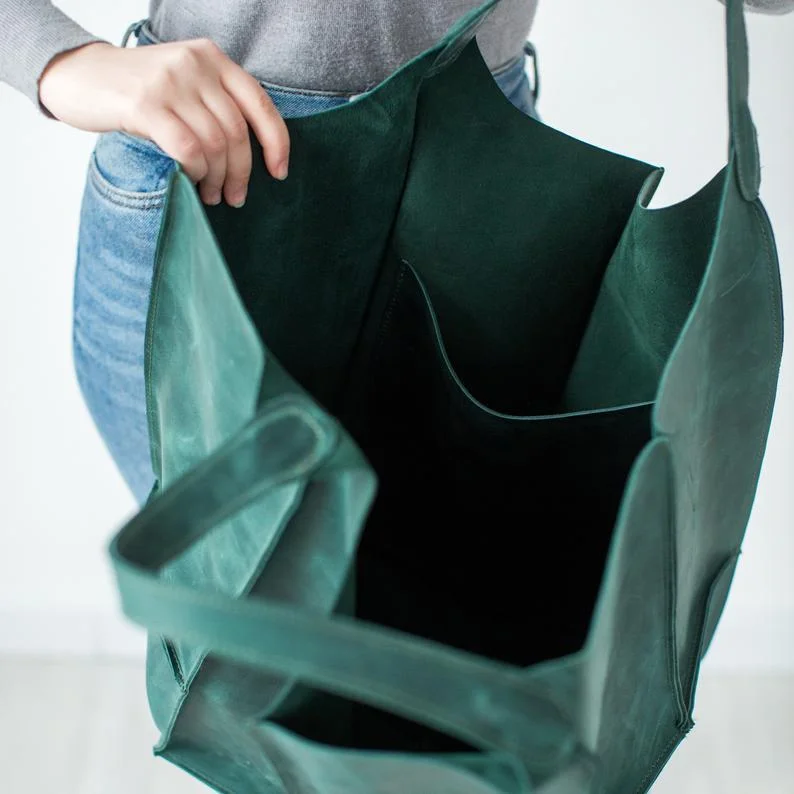 Oil Wax Leather Large Capacity Tote Bag