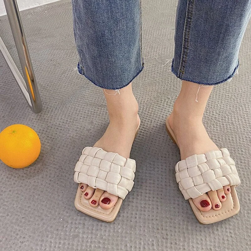 2021 Brand New Women Weave Slippers Women Flat Open Toe Sandals Hot Fashion Design Leisure Shoes Charm Office Women Flip Flop