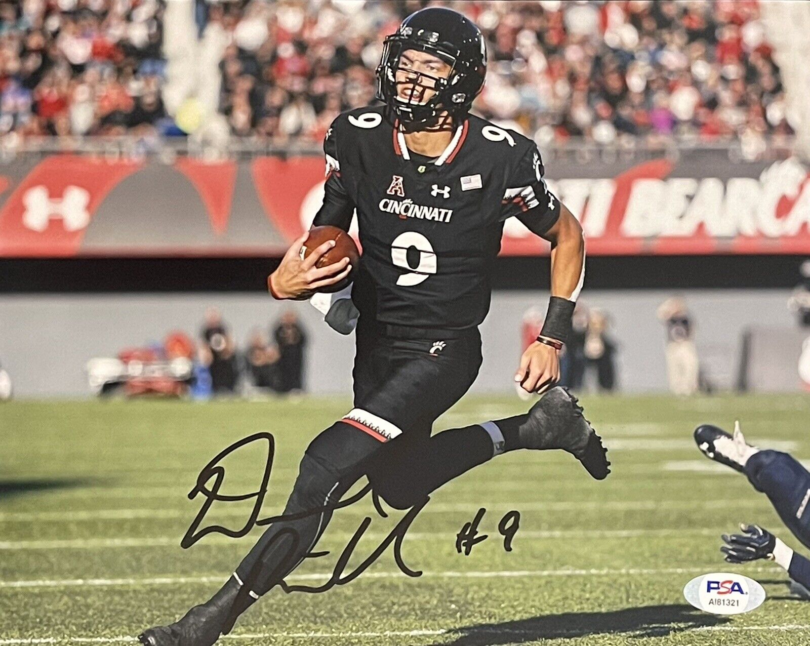 Desmond Ridder Signed Autographed Cincinnati Bearcats 8x10 Photo Poster painting PSA/DNA