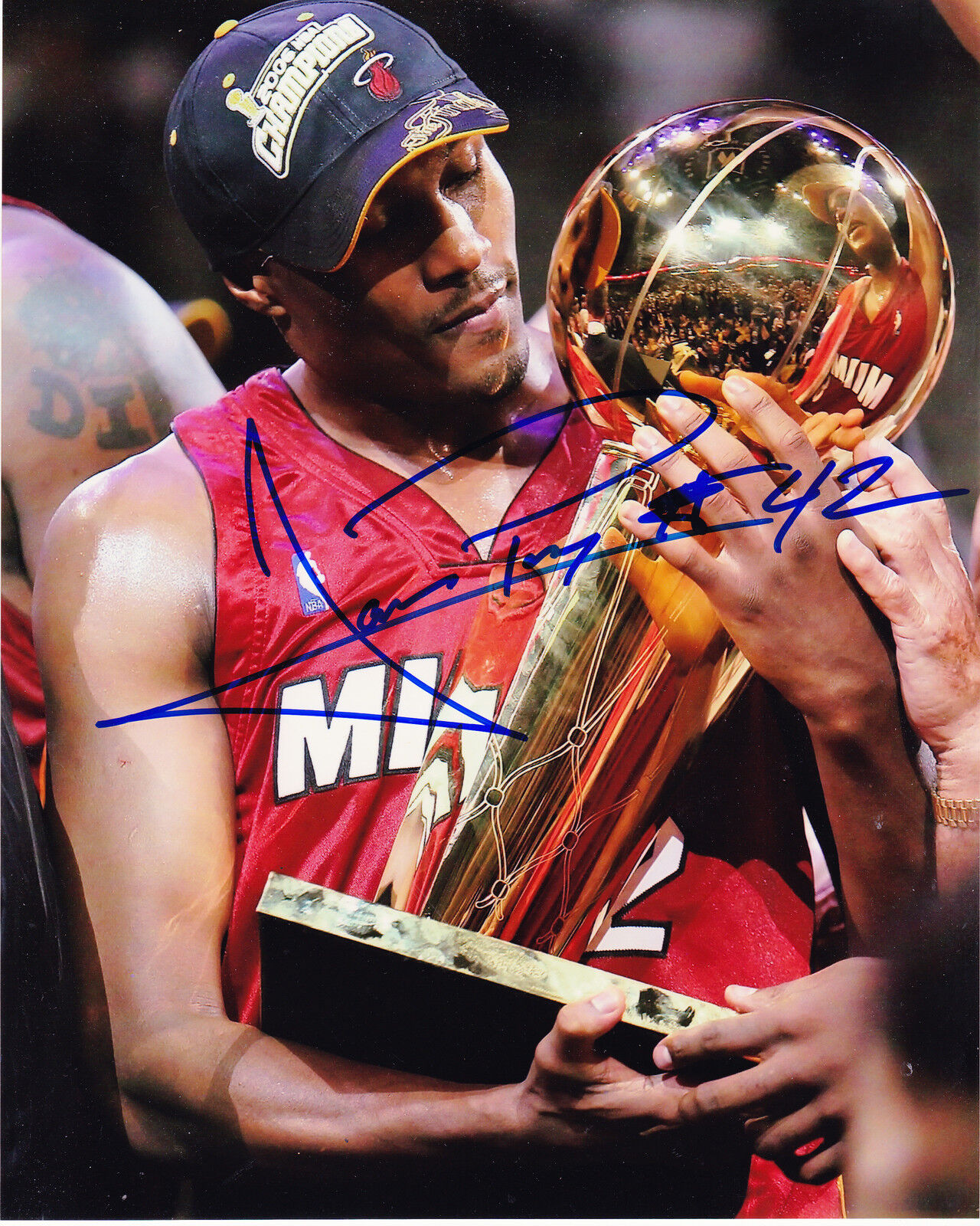 JAMES POSEY MIAMI HEAT 2006 WORLD CHAMPS ACTION SIGNED 8x10