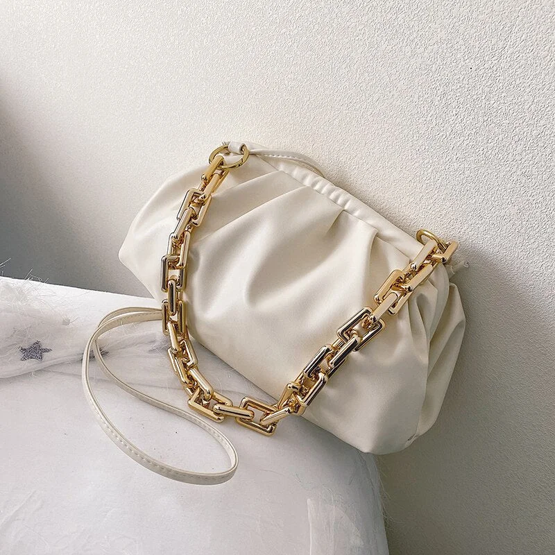 Gold Chain Shoulder Bags For Women 2021 Solid Color Luxury Cloud Bag Female Crossbody Messenger Handbags Lady Party Clutch