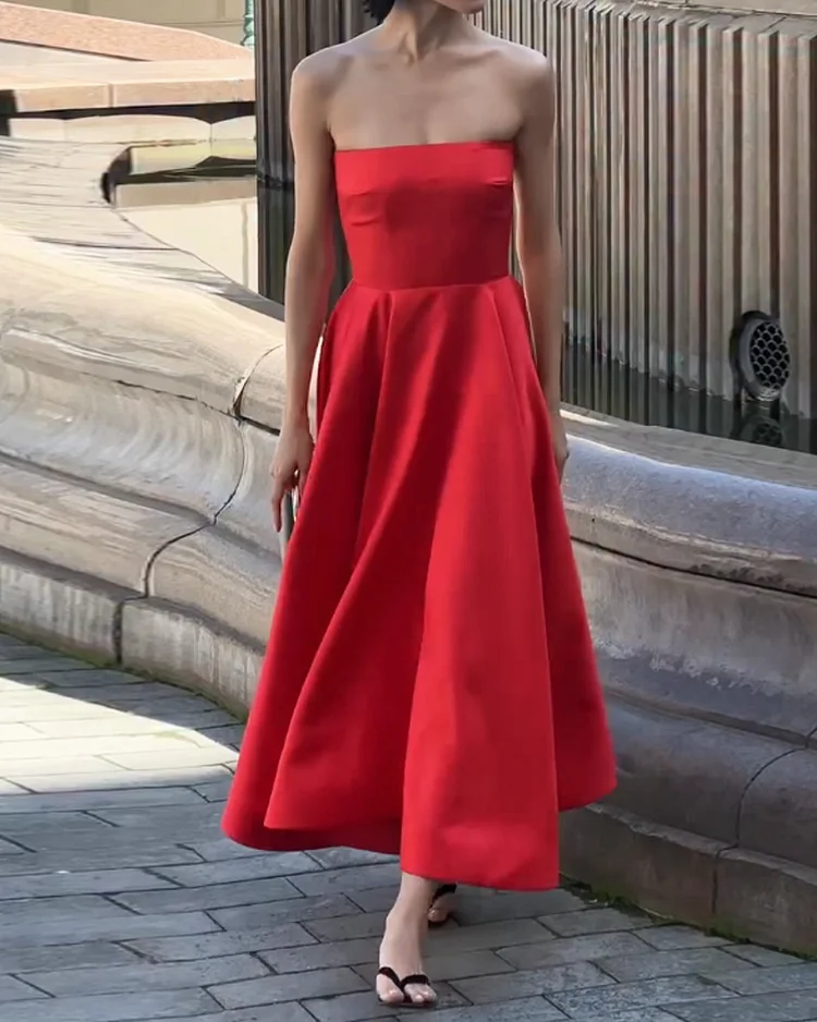 Sleeveless tube top solid color waist dress