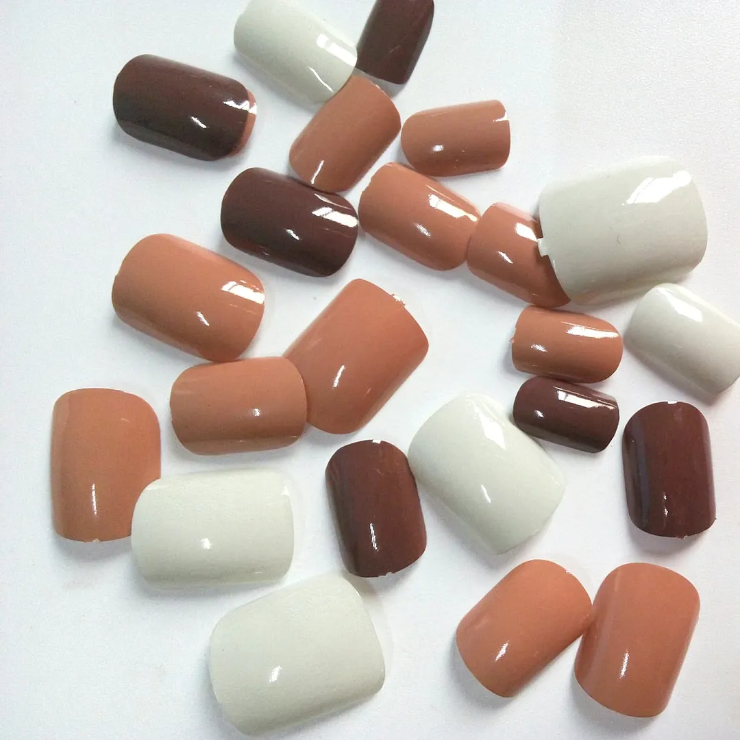 24Pcs Mex Color Long Artificial Fake Nails Shiny Brown DIY Lady Finger False Nails For Design Salon Tip Manicure Tool-Nail Inspo