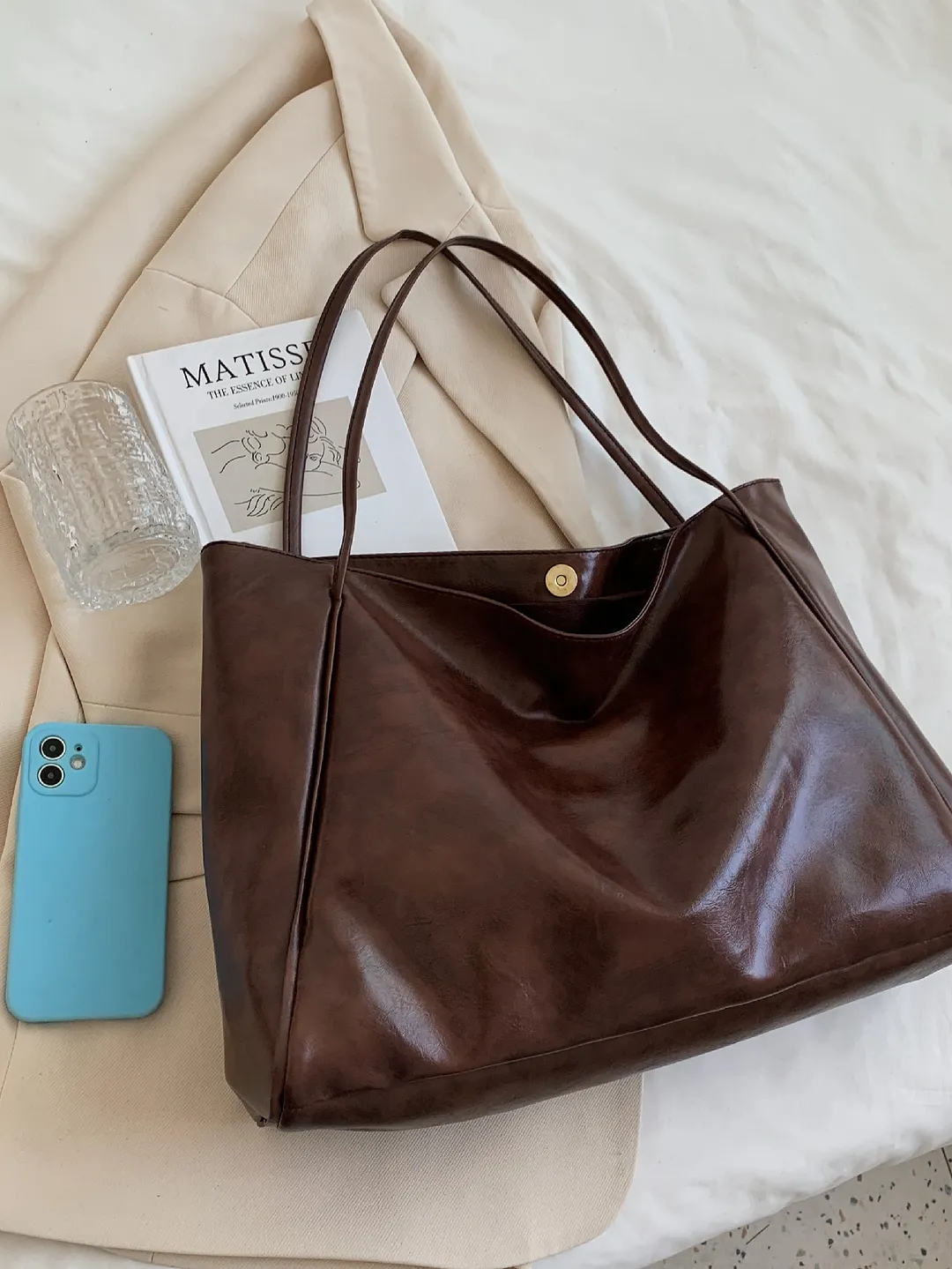 Vintage Design Shoulder Tote Bag