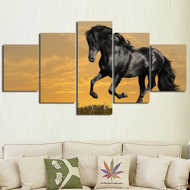 5 PCS Cool Running Black Horse Wall Painting Realist Animal Canvas Painting Home Wall Decor Art Print Living Room Hotel Workshop