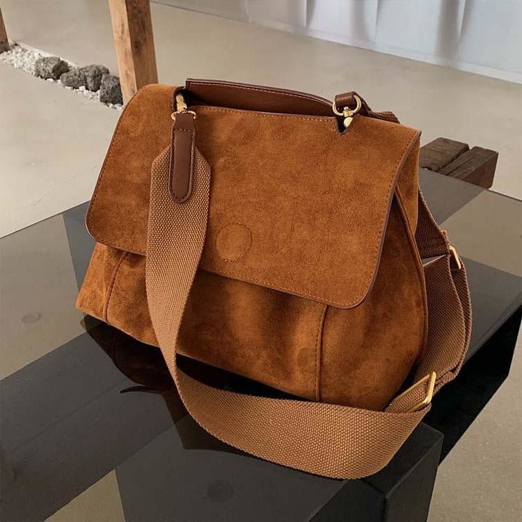 Autumn Winter Suede Leather Shoulder Bag Female  Crossbody Bag Retro Crossbody Bag Large Capacity Messenger Bag 5.0