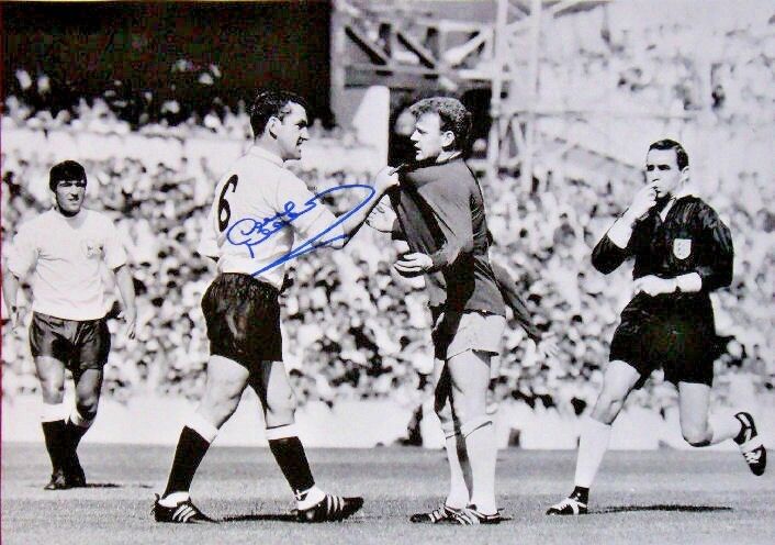 DAVE MACKAY SIGNED TOTTENHAM HOTSPUR 16x12 FOOTBALL Photo Poster painting SPURS SEE PROOF & COA