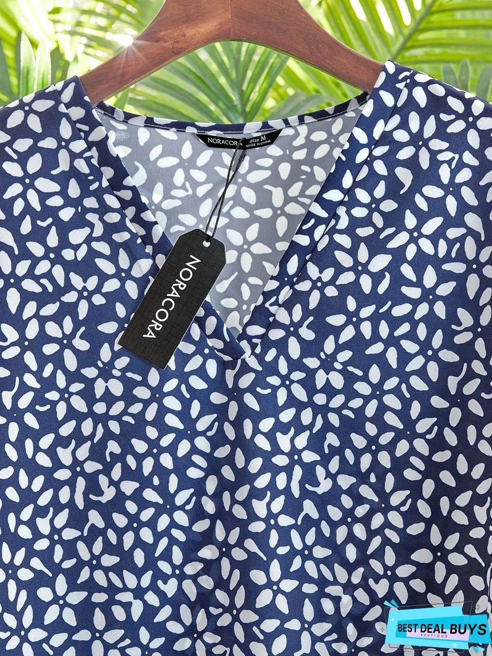 Women's Summer Casual Floral Three Quarter V Neck Printed Top