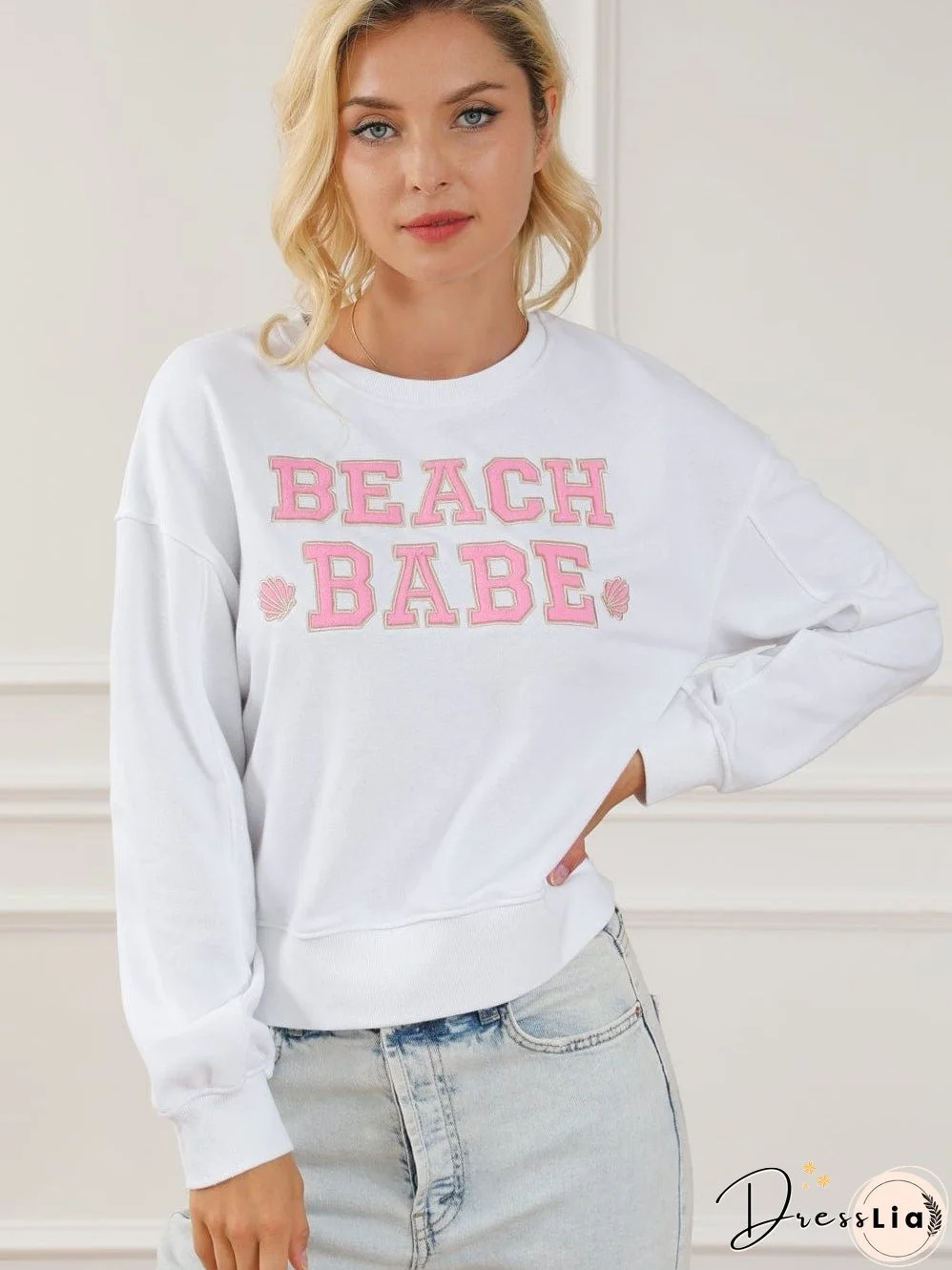 White Southern Belle Graphic Pullover Sweatshirt